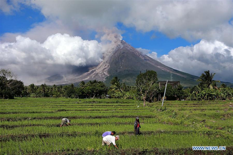 THE PHILIPPINES-ALBAY-MAYON VOLCANO-ERUPTION