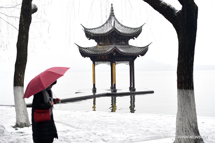 CHINA-HANGZHOU-SNOWFALL(CN)