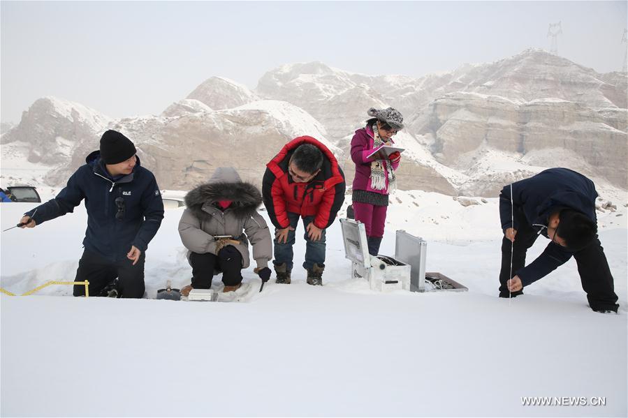 CHINA-XINJIANG-SCIENCE-RESEARCH-SNOW (CN)