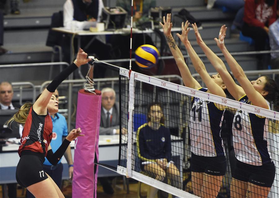 (SP)TURKEY-ISTANBUL-VOLLEYBALL-TURKISH WOMEN LEAGUE-FENERBAHCE VS VAKIFBANK