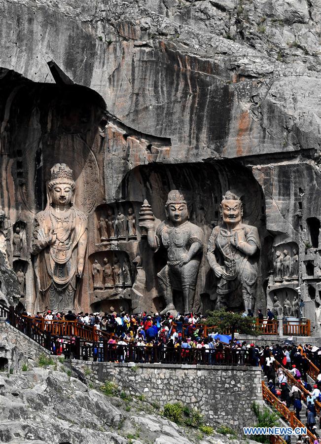 CHINA-HENAN-LONGMEN GROTTOES-TOURISM (CN)