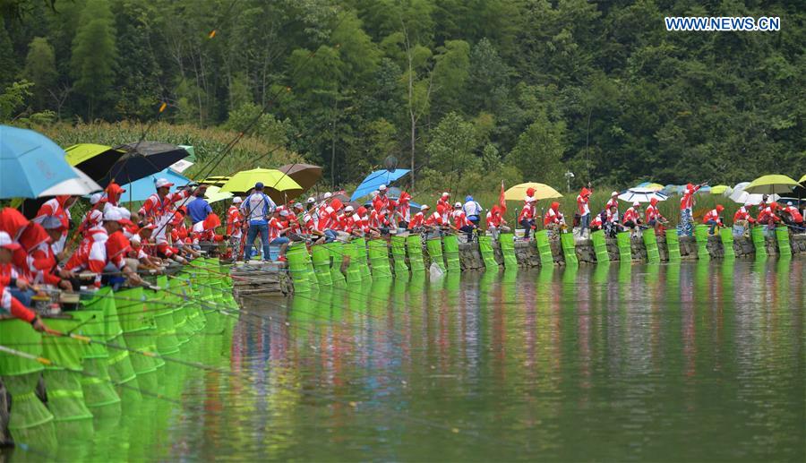 #CHINA-HUBEI-ENSHI-FISHING-COMPETITION (CN)