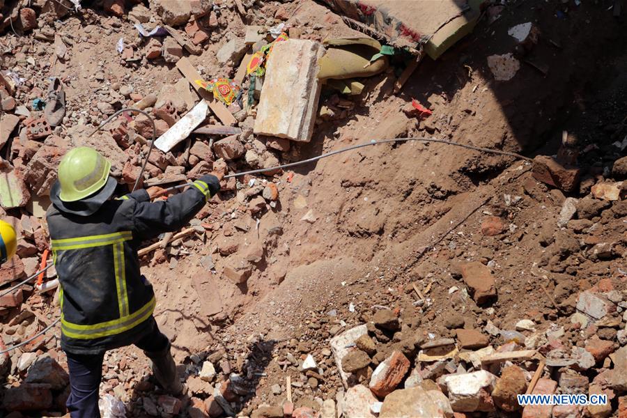 EGYPT-CAIRO-BUILDING COLLAPSE