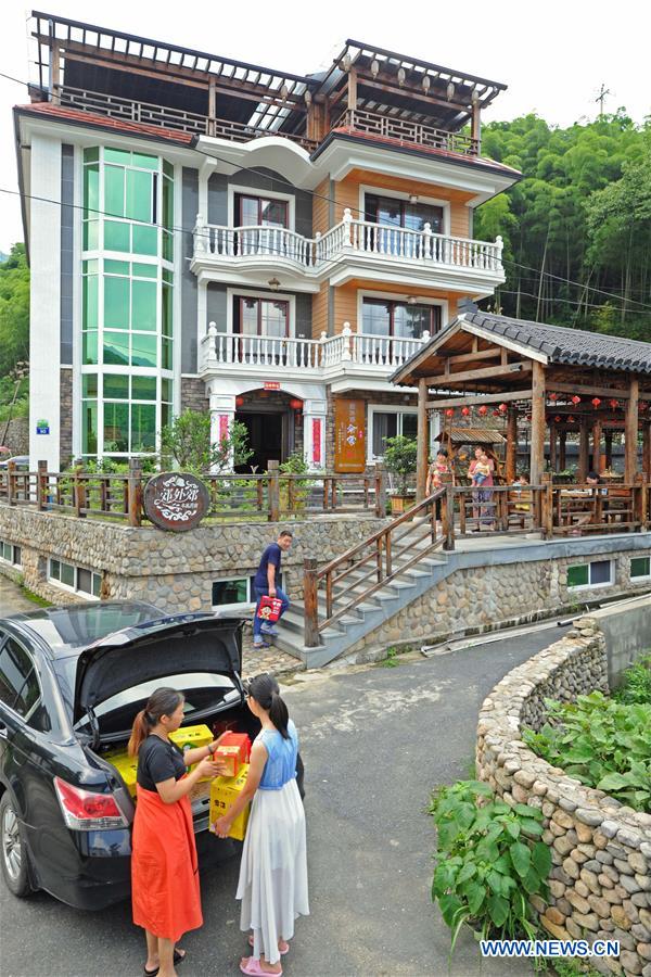 CHINA-ZHEJIANG-ANJI-RURAL TOURISM (CN)