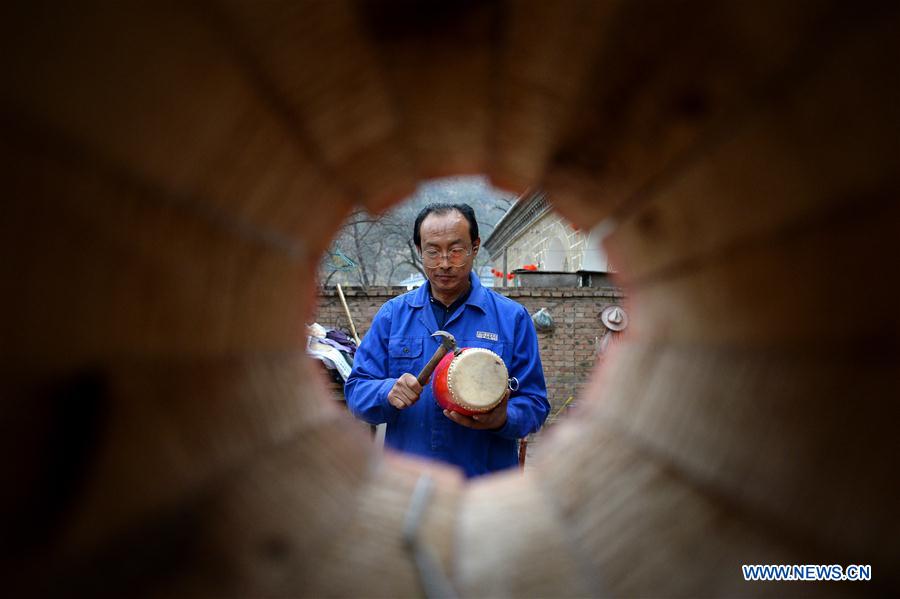 CHINA-SHAANXI-ANSAI WAIST DRUM MAKER (CN)