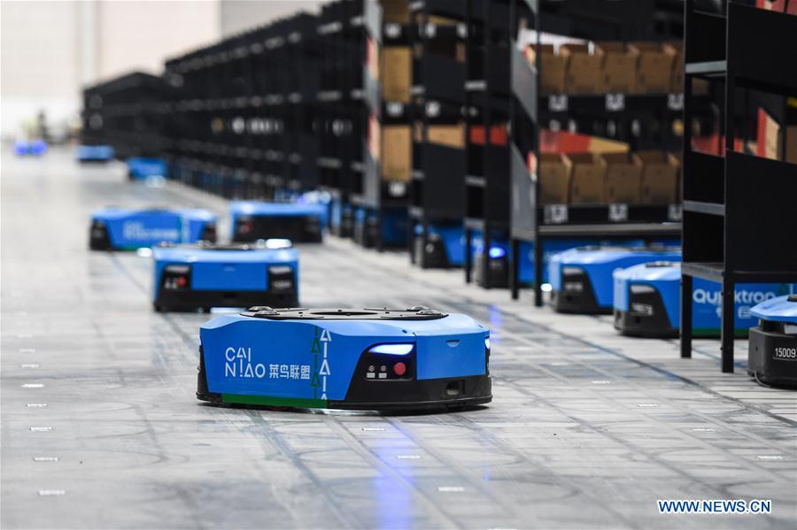 CHINA-WUXI-WAREHOUSE-ROBOTS(CN)