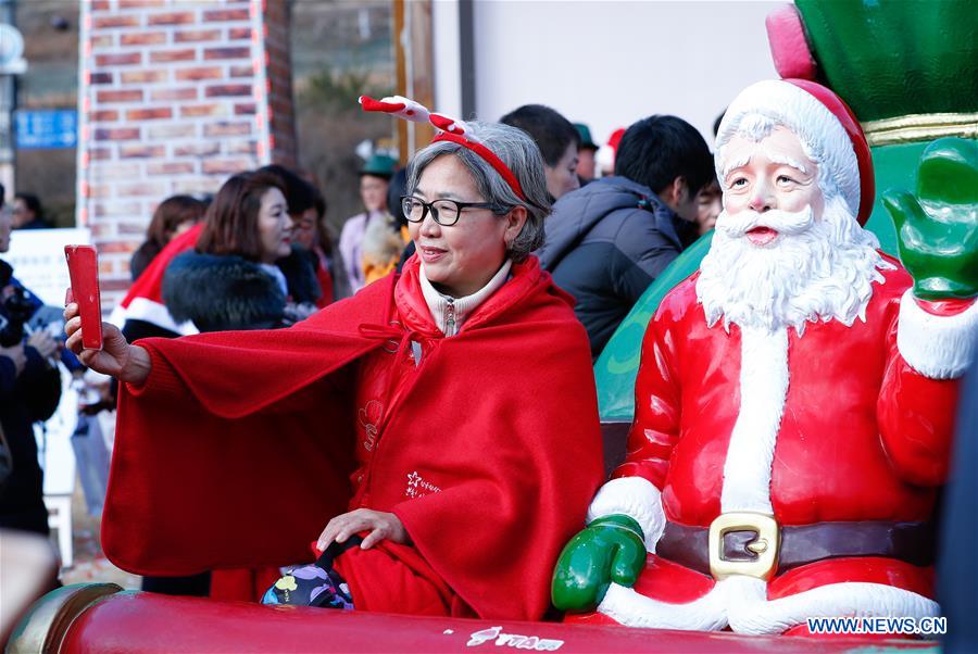 SOUTH KOREA-GYEONGSANGBUK-DO-SANTA VILLAGE