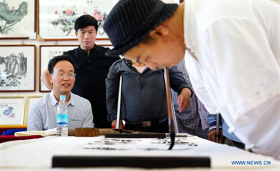 CHINA-JIANGXI-NANCHANG-DISABLED-CALLIGRAPHY (CN)