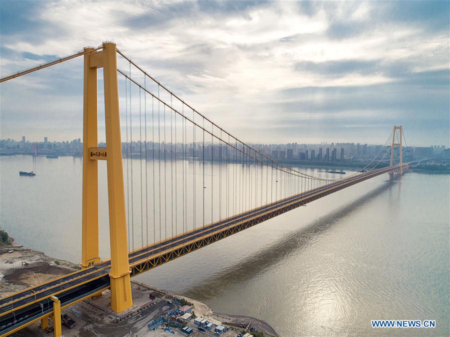 CHINA-HUBEI-WUHAN-DOUBLE-DECK SUSPENSION BRIDGE-OPENING TO TRAFFIC (CN)