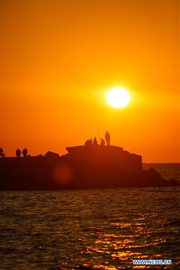 MIDEAST-GAZA-SUNSET