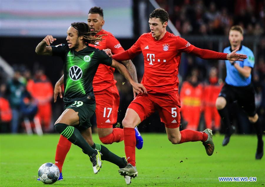 (SP)GERMANY-MUNICH-SOCCER-BUNDESLIGA-BAYERN MUNICH VS WOLFSBURG