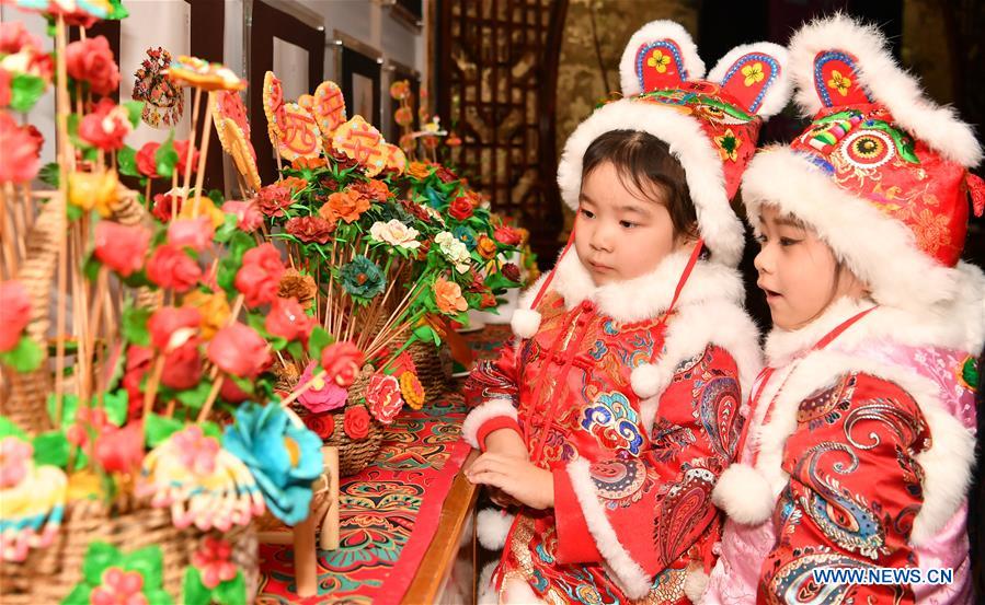 CHINA-SHAANXI-XI'AN-SPRING FESTIVAL-FOLK CULTURE (CN)