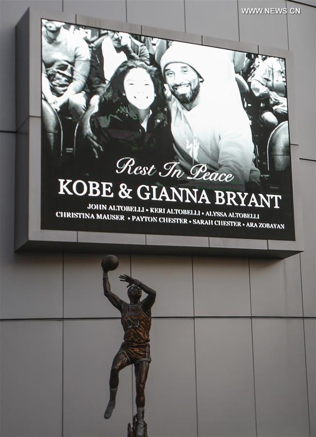 (SP)U.S.-CALIFORNIA-LOS ANGELES-KOBE BRYANT-CONDOLENCE