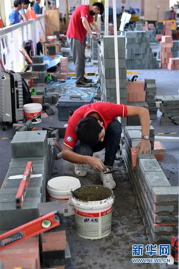 （新华全媒头条·图文互动）（3）上下合力，聚力破障，开辟“大国工匠”建设新格局