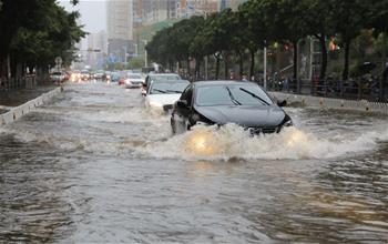 热带低压致海南普降暴雨